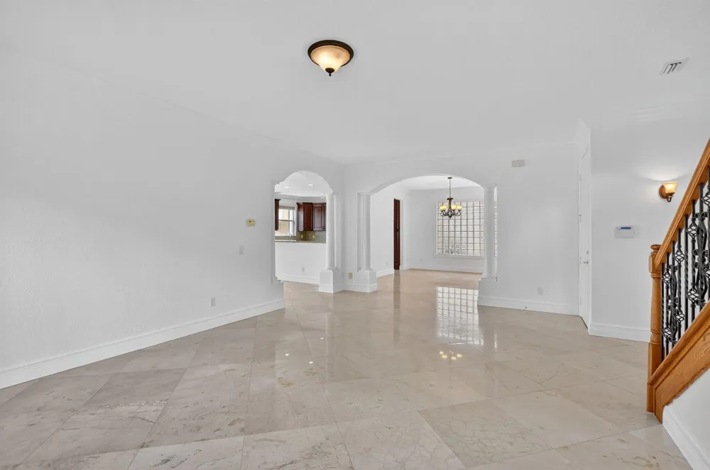 8326 Emerald Winds Circle Boynton Beach, FL 33473