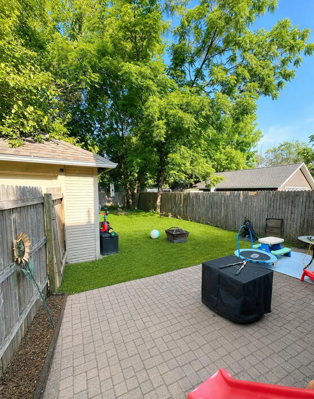 411 Pleasant Street Jackson City, MI 49202
