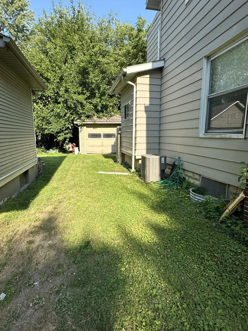 411 Pleasant Street Jackson City, MI 49202