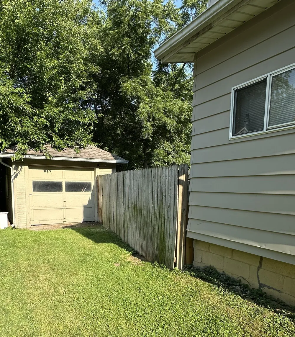411 Pleasant Street Jackson City, MI 49202