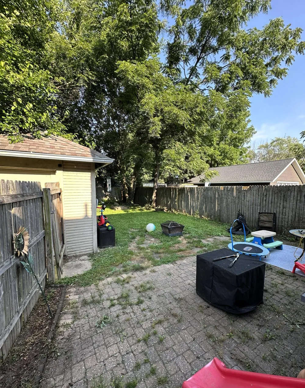 411 Pleasant Street Jackson City, MI 49202