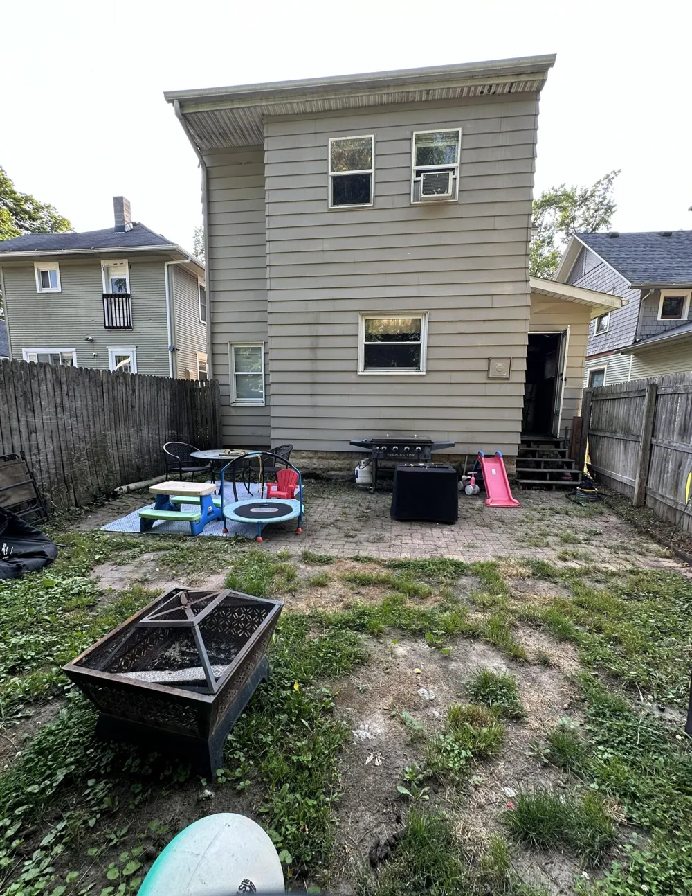 411 Pleasant Street Jackson City, MI 49202
