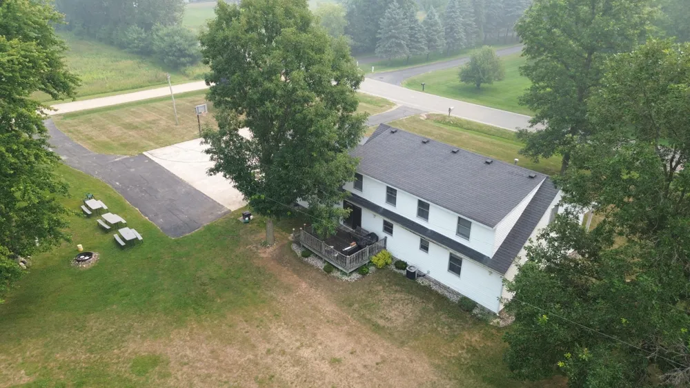 7202 S Garlock Road Bloomer Township, MI 48811