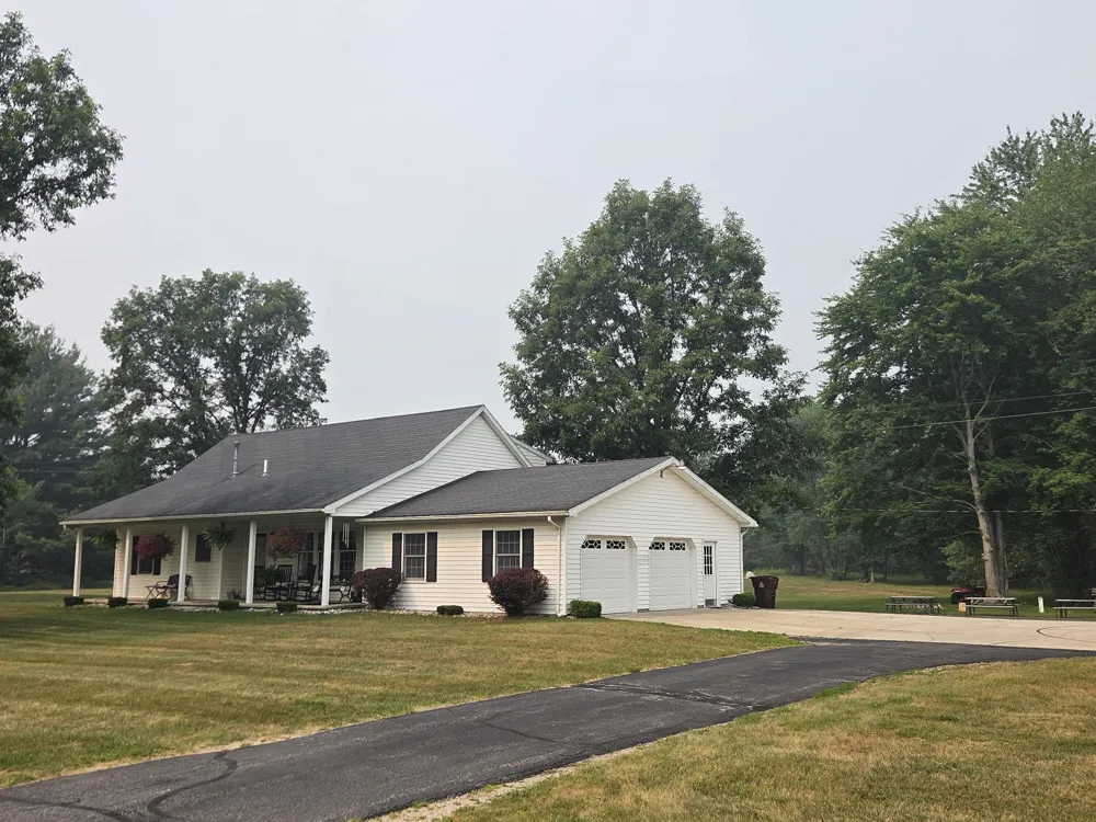 7202 S Garlock Road Bloomer Township, MI 48811