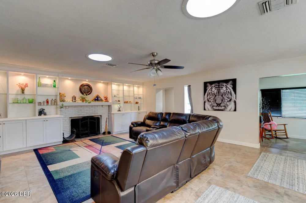 103 Dee Street New Smyrna Beach, FL 32168