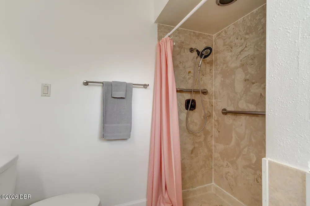 103 Dee Street New Smyrna Beach, FL 32168
