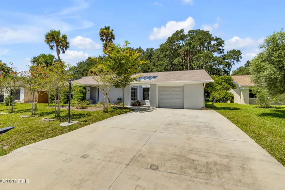 19 Crompton Place Palm Coast, FL 32137