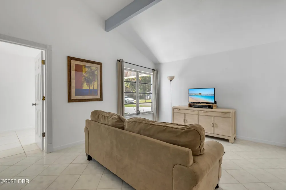 19 Crompton Place Palm Coast, FL 32137