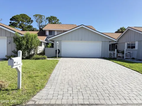 33 Andrea Drive