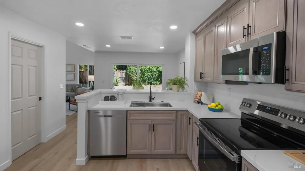 873 Knights Circle Vallejo, CA 94591