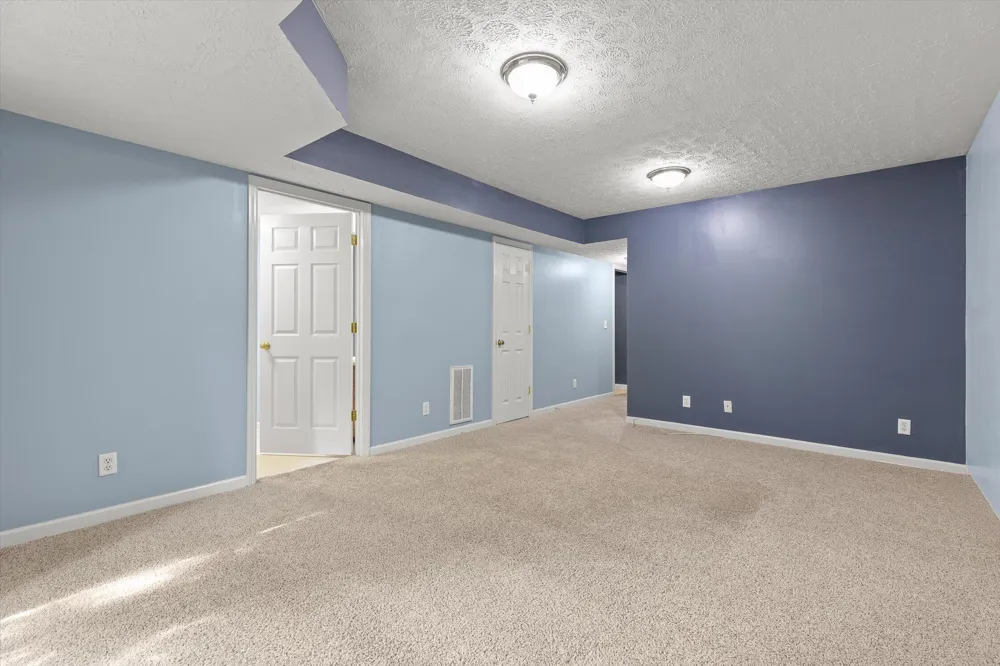 6955 Harvest Run Drive Harrison, TN 37341