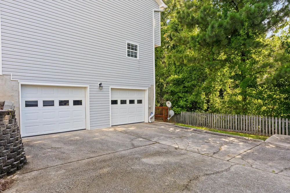 6955 Harvest Run Drive Harrison, TN 37341