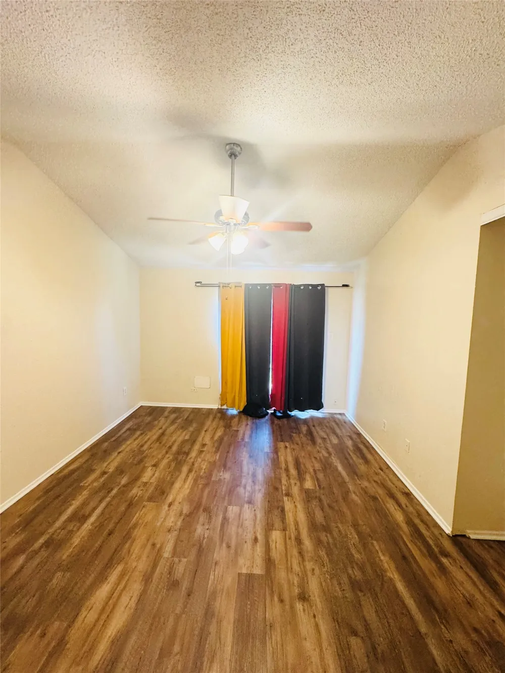 821 Denmark Drive Mesquite, TX 75149