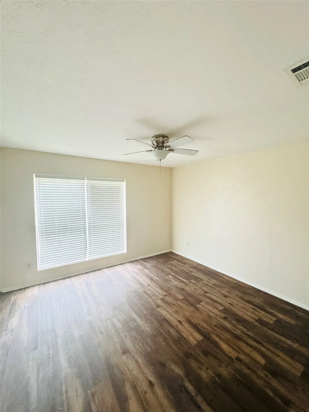 821 Denmark Drive Mesquite, TX 75149
