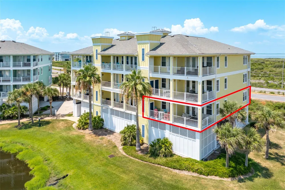 4111 Pointe West Drive #101 Galveston, TX 77554