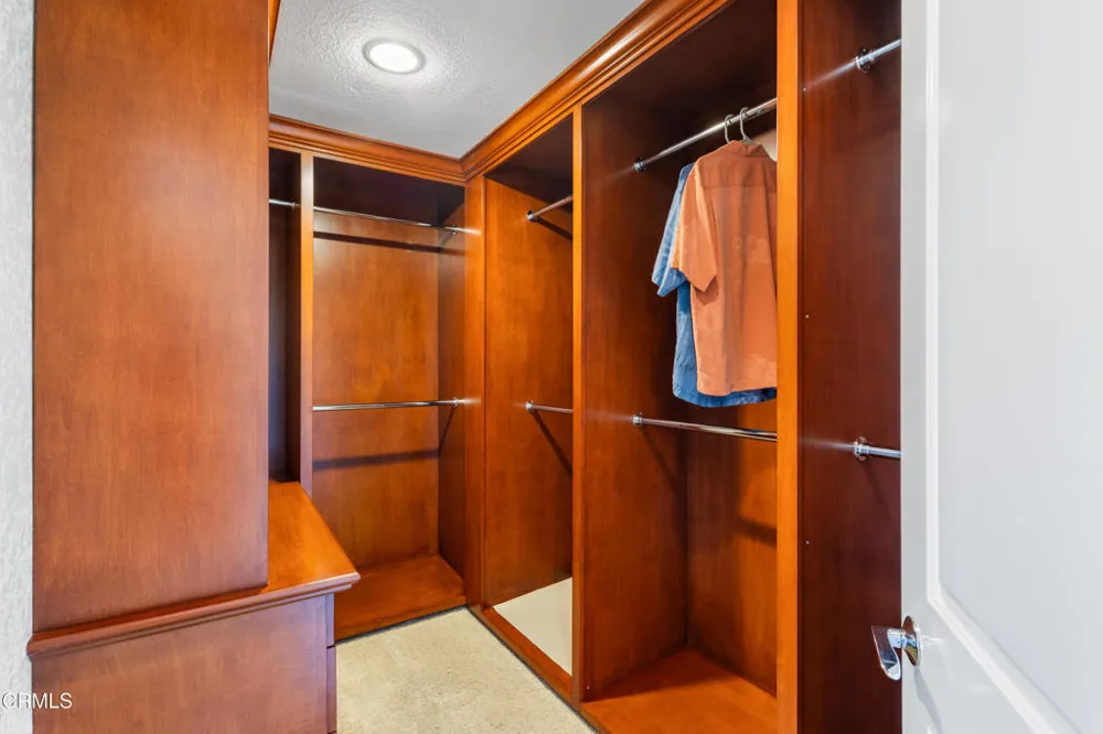 2114 Vina Del Mar Oxnard, CA 93035