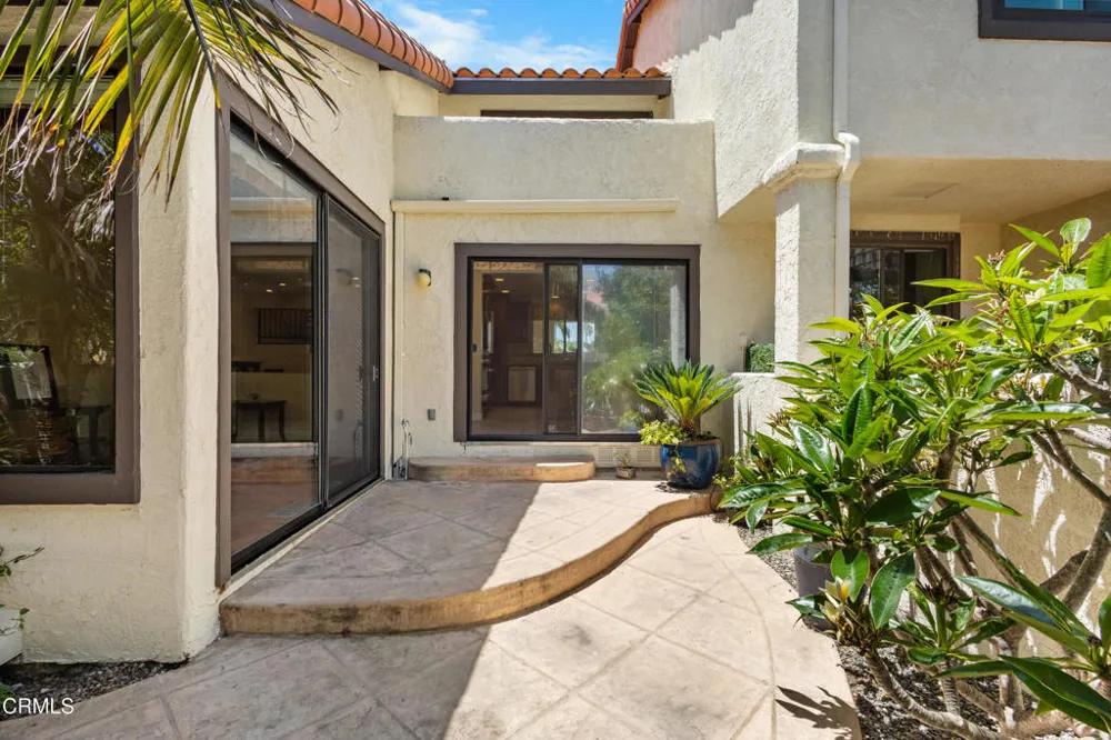 2114 Vina Del Mar Oxnard, CA 93035