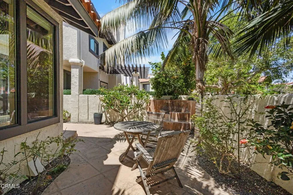 2114 Vina Del Mar Oxnard, CA 93035
