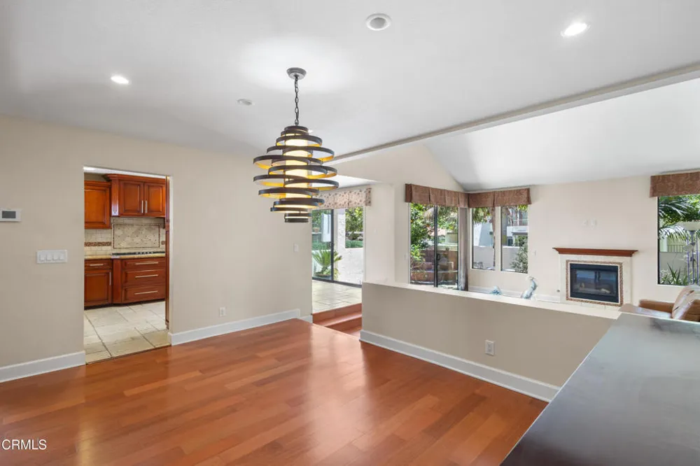 2114 Vina Del Mar Oxnard, CA 93035