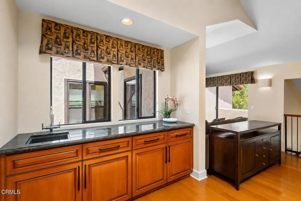 2114 Vina Del Mar Oxnard, CA 93035