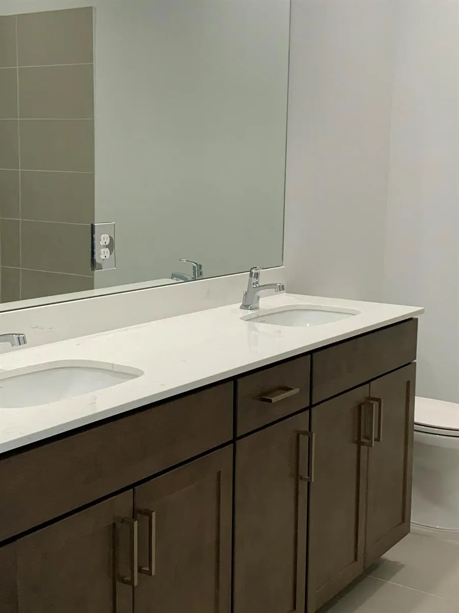 747 SE Central Parkway #42 Stuart, FL 34994