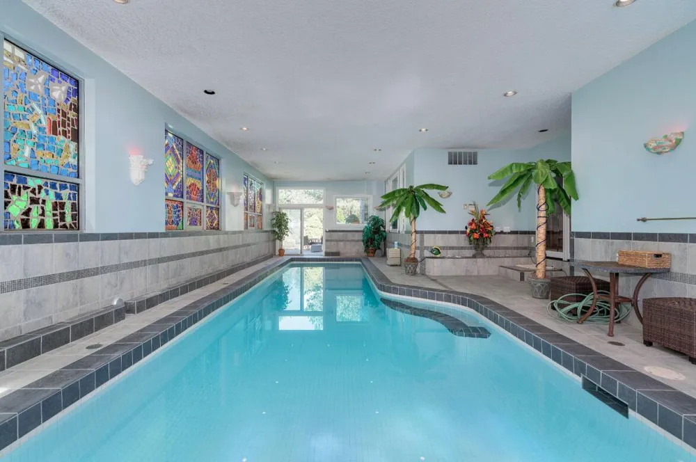 833 Lakewood Drive Rochester Hills, MI 48309