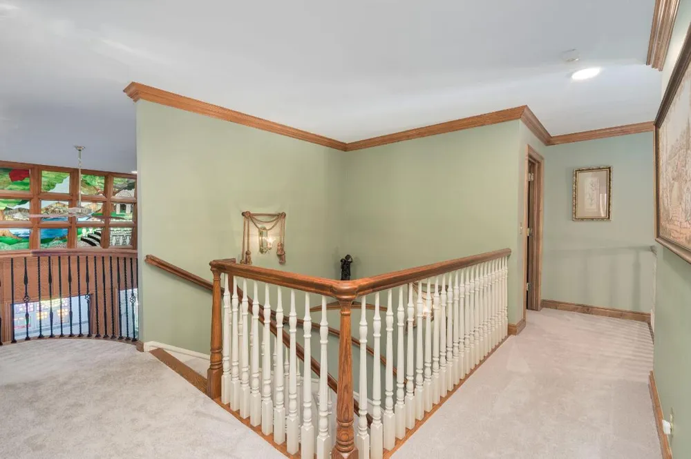 833 Lakewood Drive Rochester Hills, MI 48309