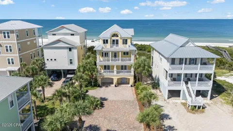 112 Summer House Lane