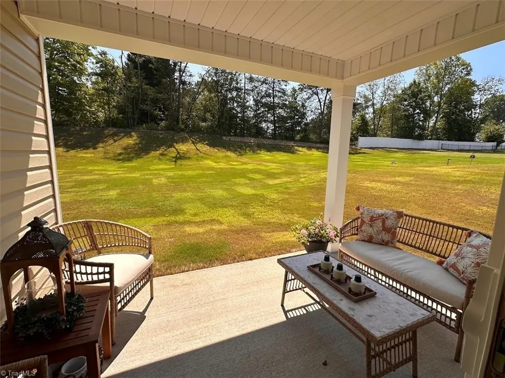 146 Preston Oaks Drive King, NC 27021