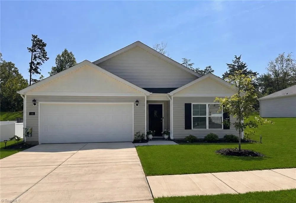 146 Preston Oaks Drive King, NC 27021