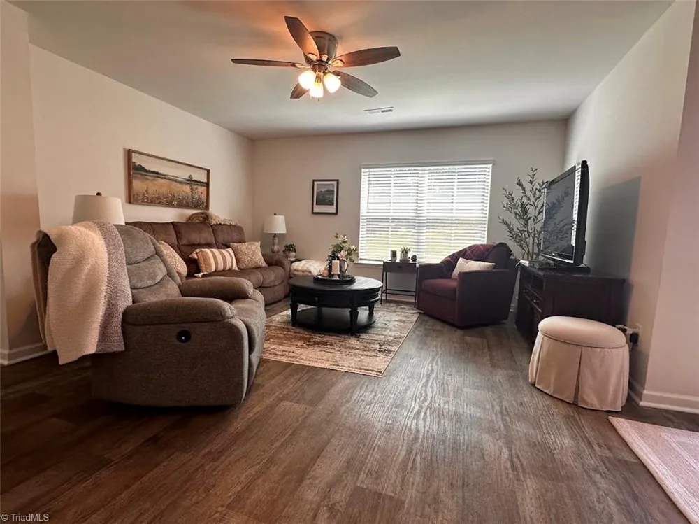 146 Preston Oaks Drive King, NC 27021