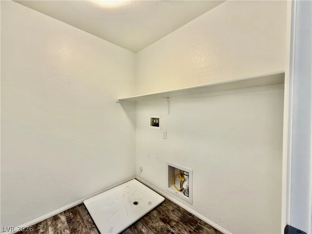 9337 Golden Lad Avenue Las Vegas, NV 89166