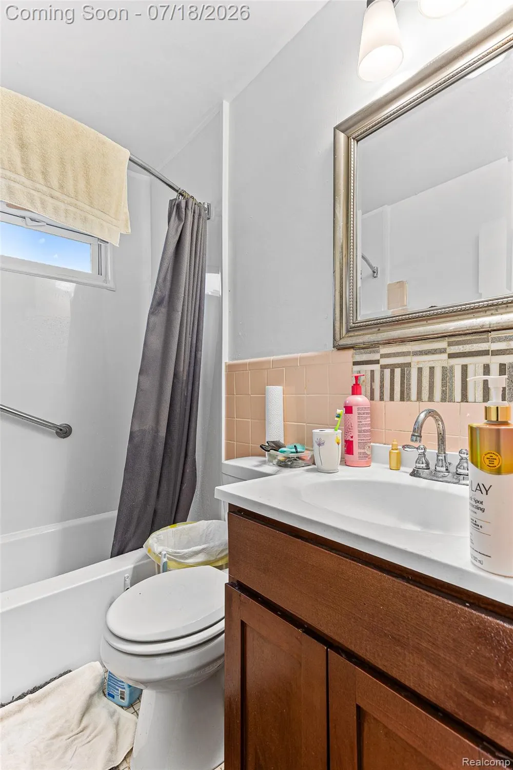 31535 Rush Street Garden City City, MI 48135