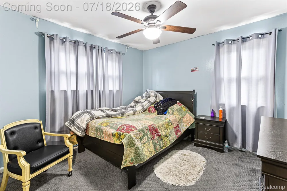 31535 Rush Street Garden City City, MI 48135