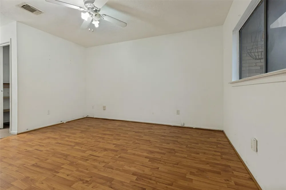 1415 Leadenhall Circle Channelview, TX 77530