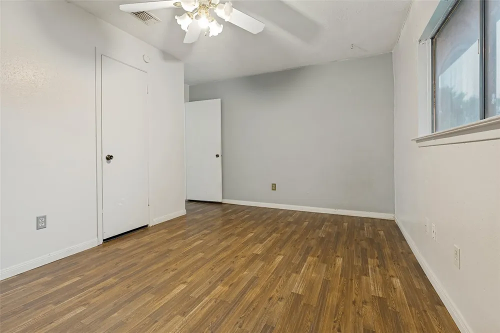 1415 Leadenhall Circle Channelview, TX 77530