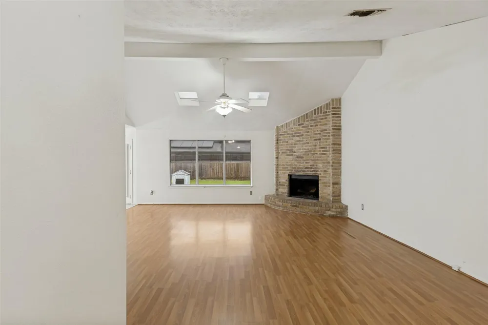 1415 Leadenhall Circle Channelview, TX 77530