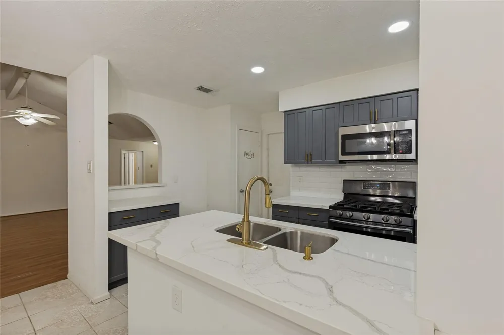 1415 Leadenhall Circle Channelview, TX 77530