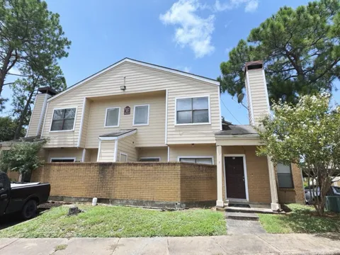 7900 Bissonnet Street #D1
