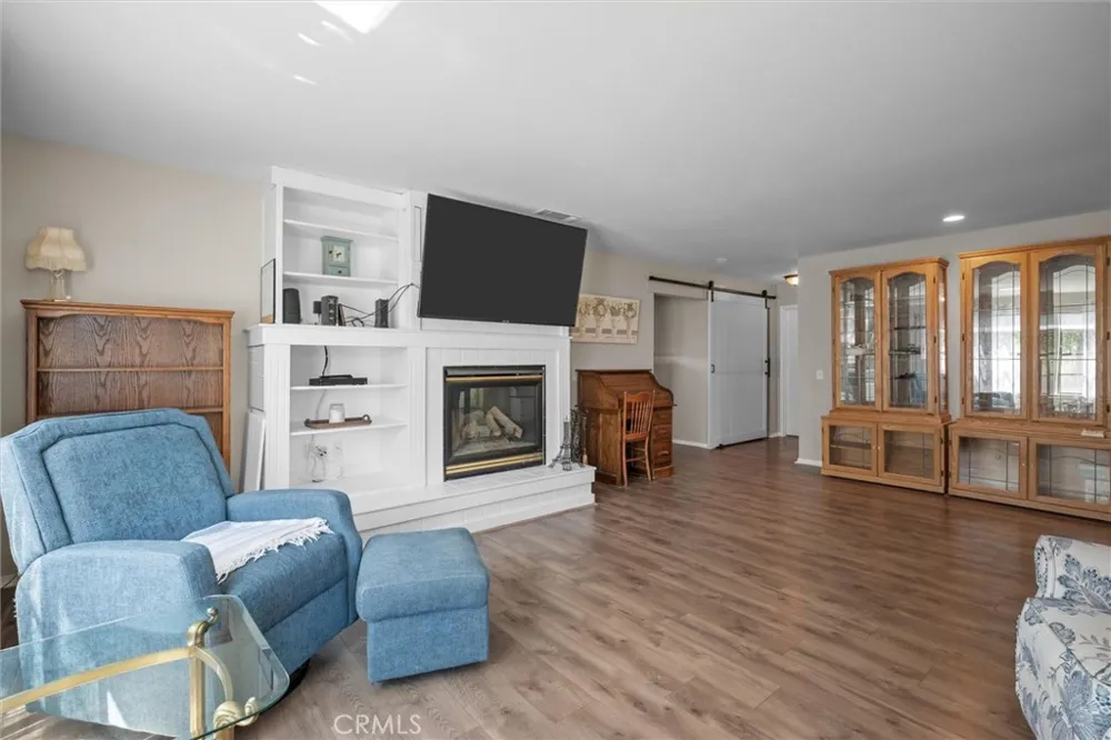 1065 Mountain View Hemet, CA 92545