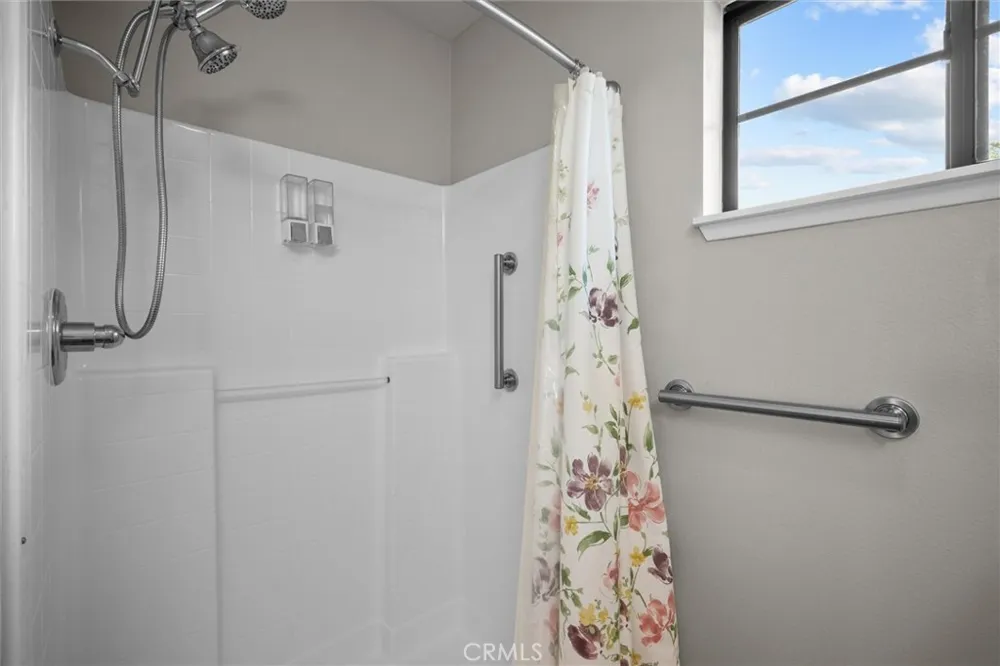 1065 Mountain View Hemet, CA 92545