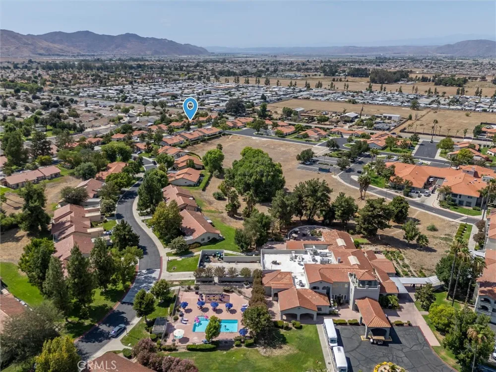 1065 Mountain View Hemet, CA 92545