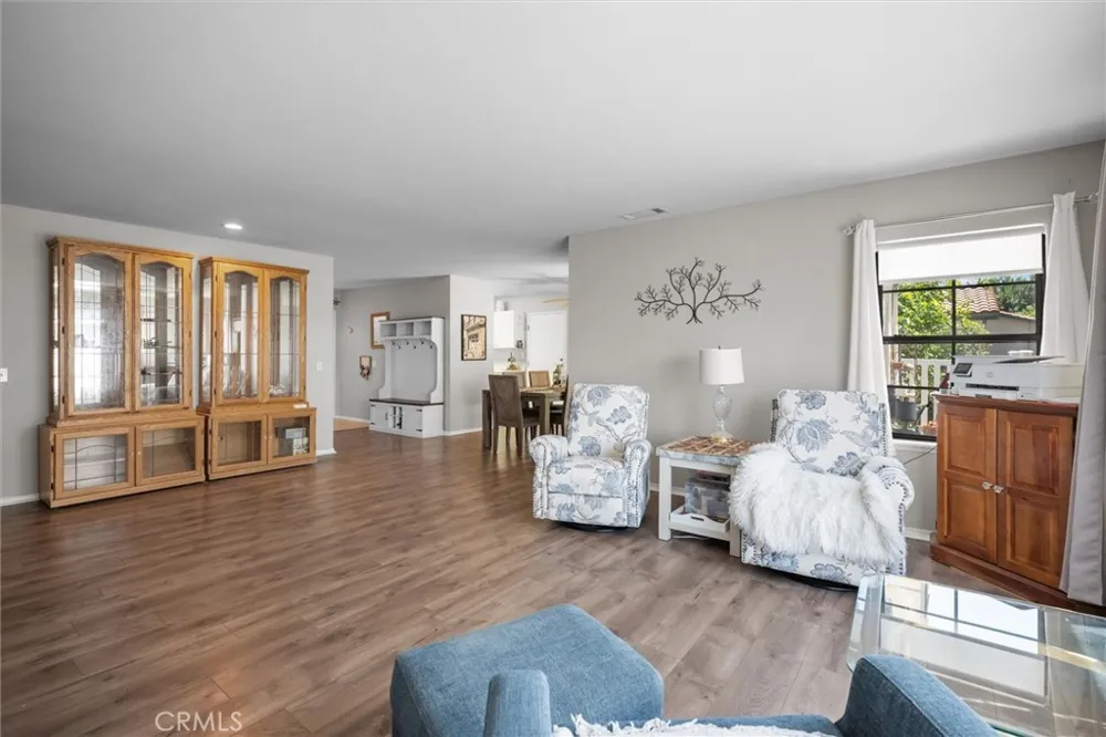 1065 Mountain View Hemet, CA 92545