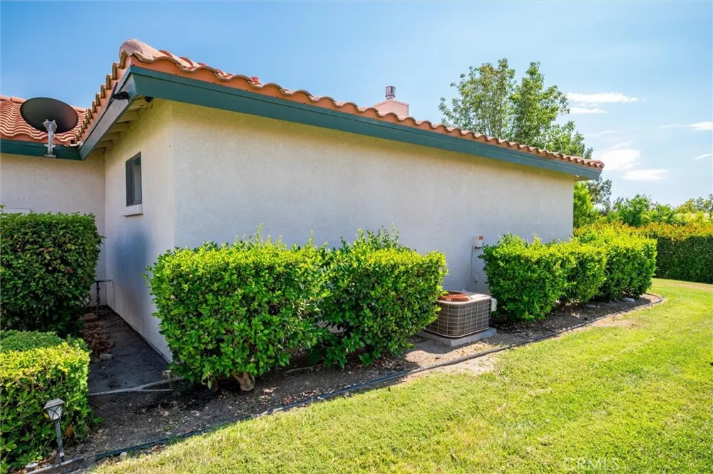 1065 Mountain View Hemet, CA 92545