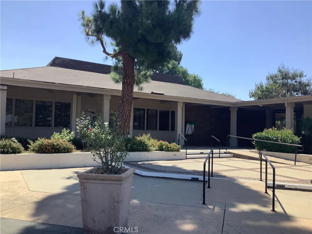 13630 La Jolla Circle #E La Mirada, CA 90638