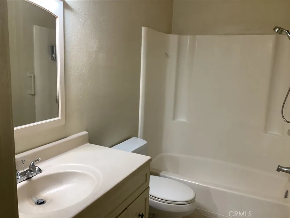 13630 La Jolla Circle #E La Mirada, CA 90638