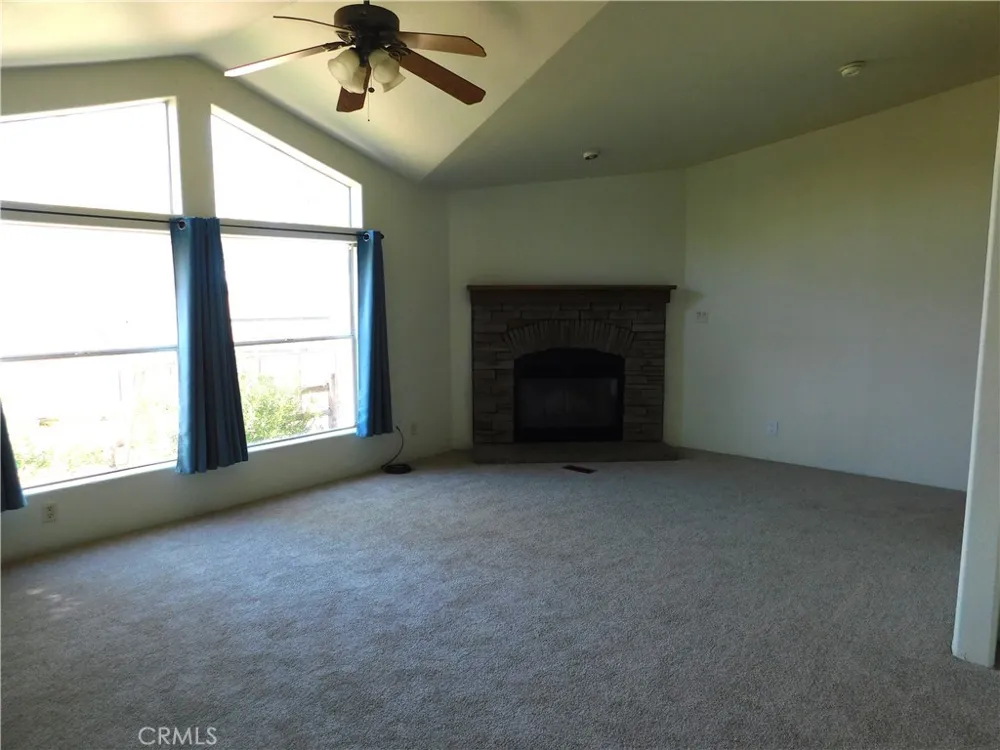 19825 Taylor California City, CA 93505