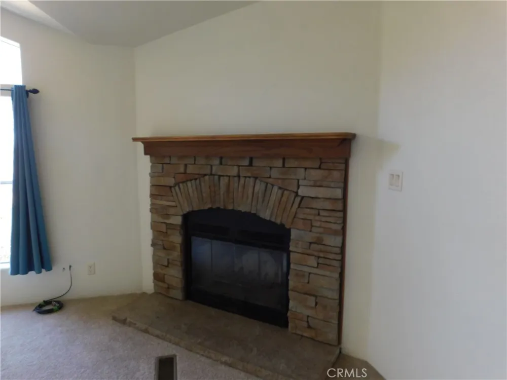19825 Taylor California City, CA 93505