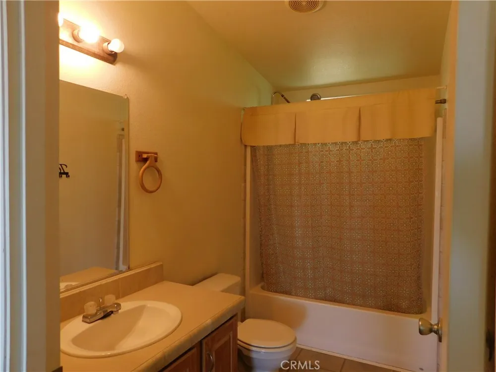 19825 Taylor California City, CA 93505