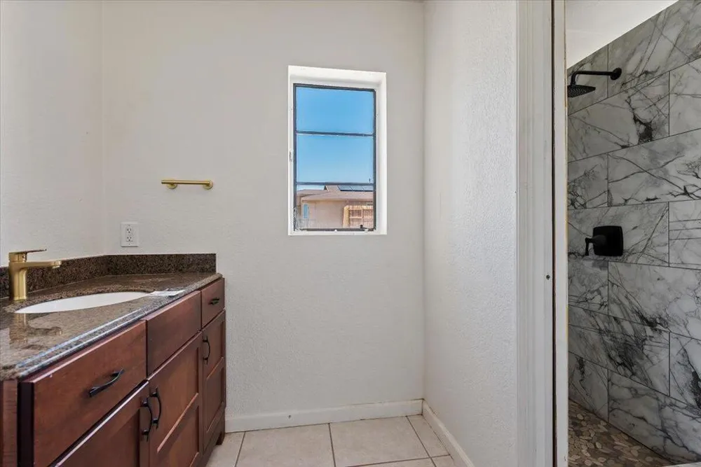 5975 Lupine Avenue 29 Palms, CA 92277